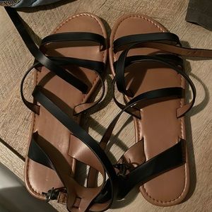 American Eagle sandals